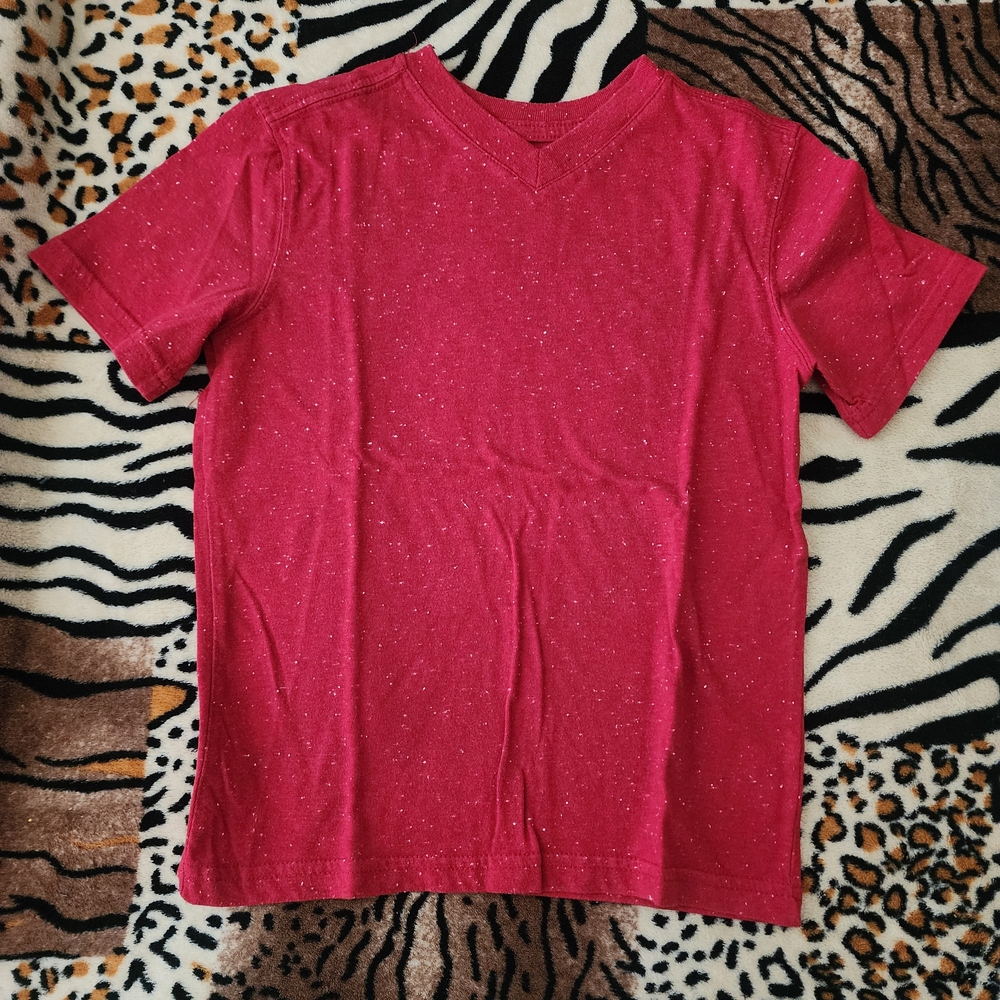 Cat & Jack Boys XS 4/5 Red Speckled Paint Splatter V-Neck T-Shirt